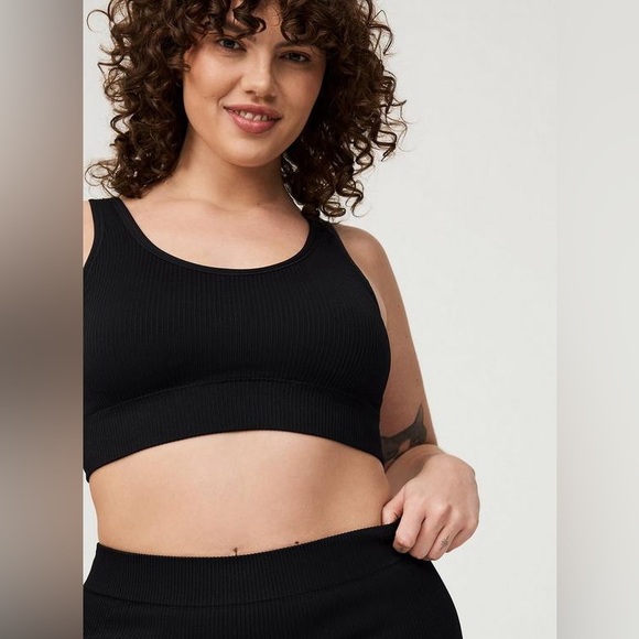 Torrid Seamless Rib Bralette - Picture 2 of 10